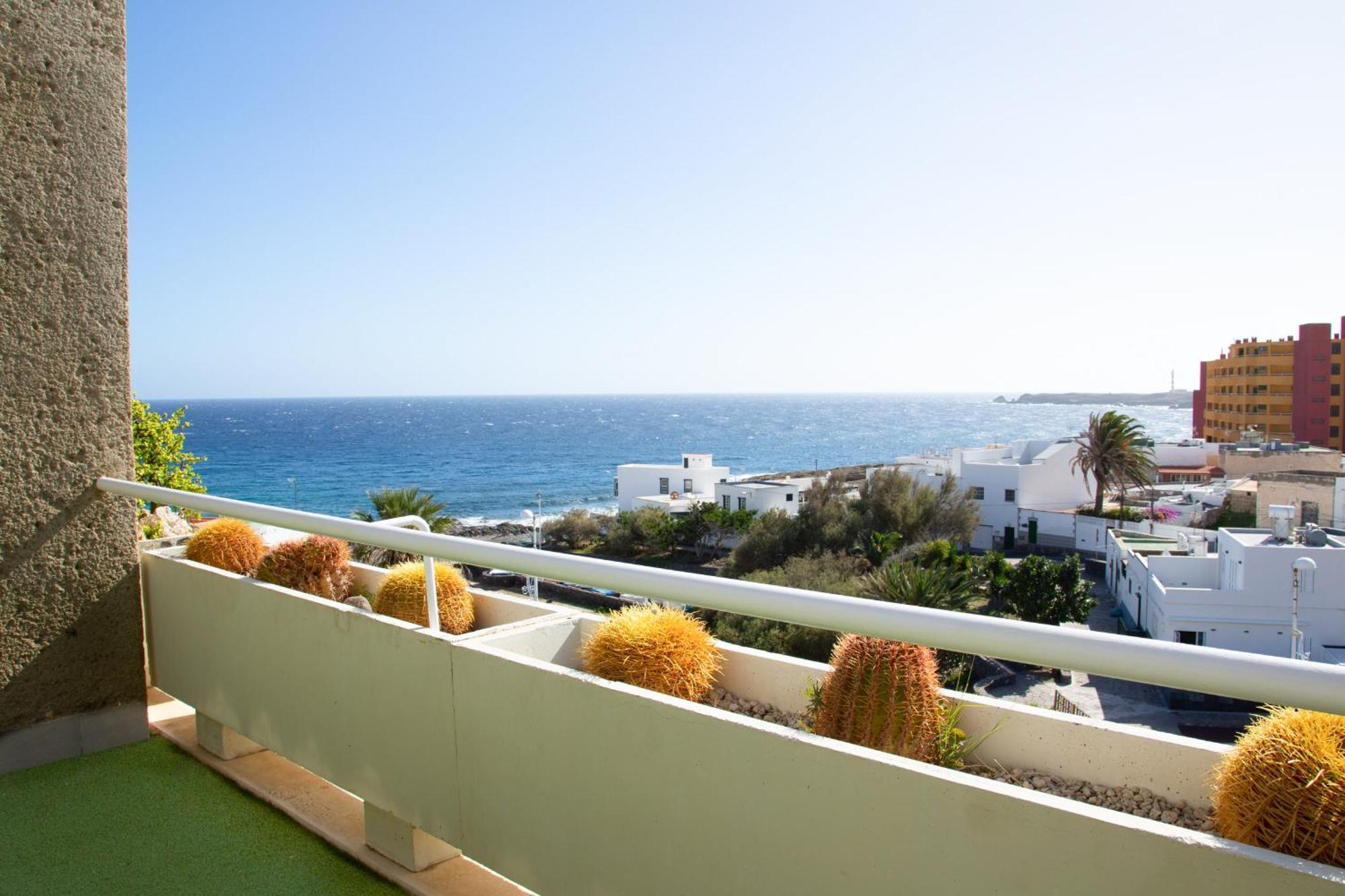 Sea View Apartment 2B Poris de Abona Luaran gambar